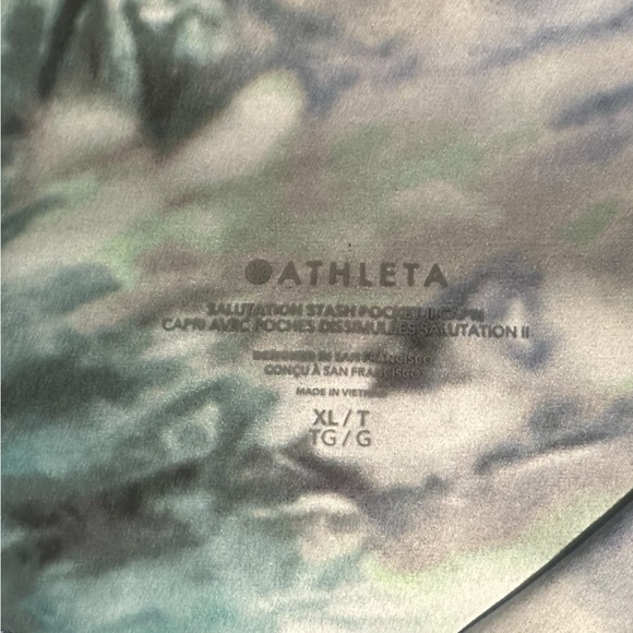 Athleta Women’s Short and Leggings x3 Bundle Lot Size XL - Picture 9 of 11